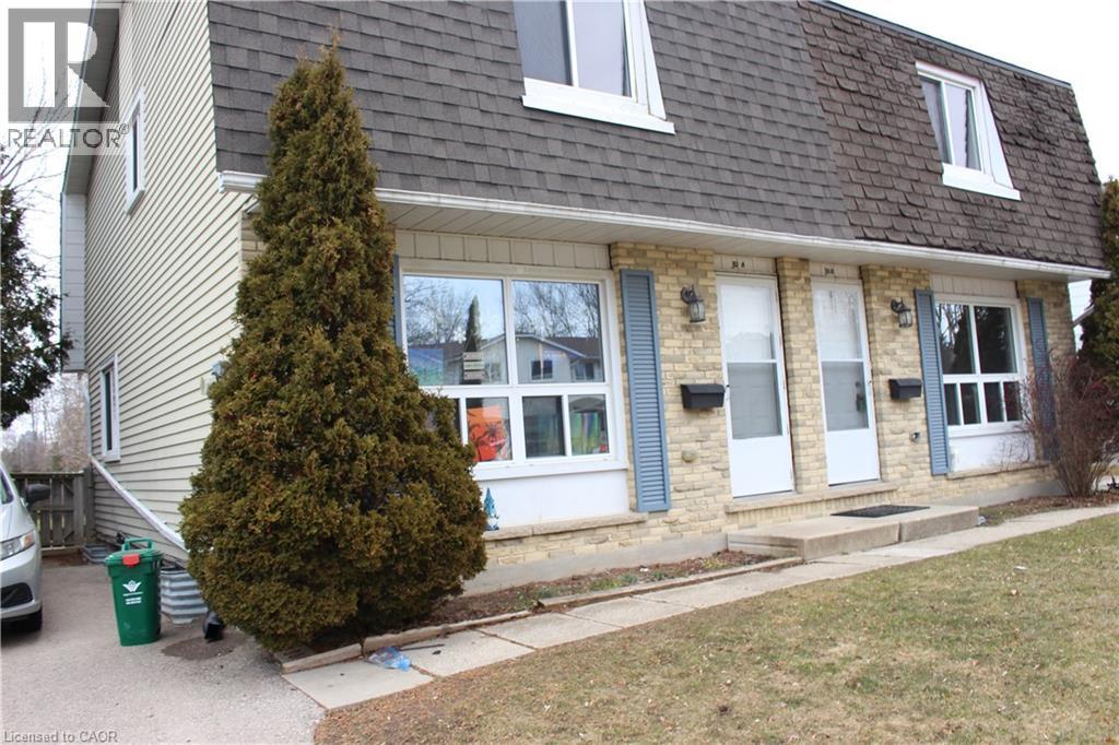 30a Helene Crescent, Waterloo, Ontario N2L 5E5 - Photo 2 - 40787797