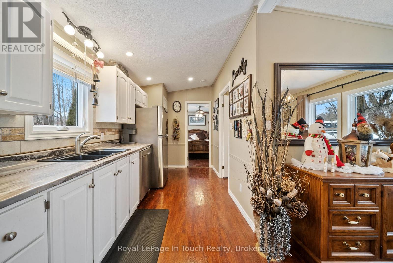 7 - 5411 Elliott Side Road, Tay, Ontario  L4R 4K3 - Photo 10 - S12607026