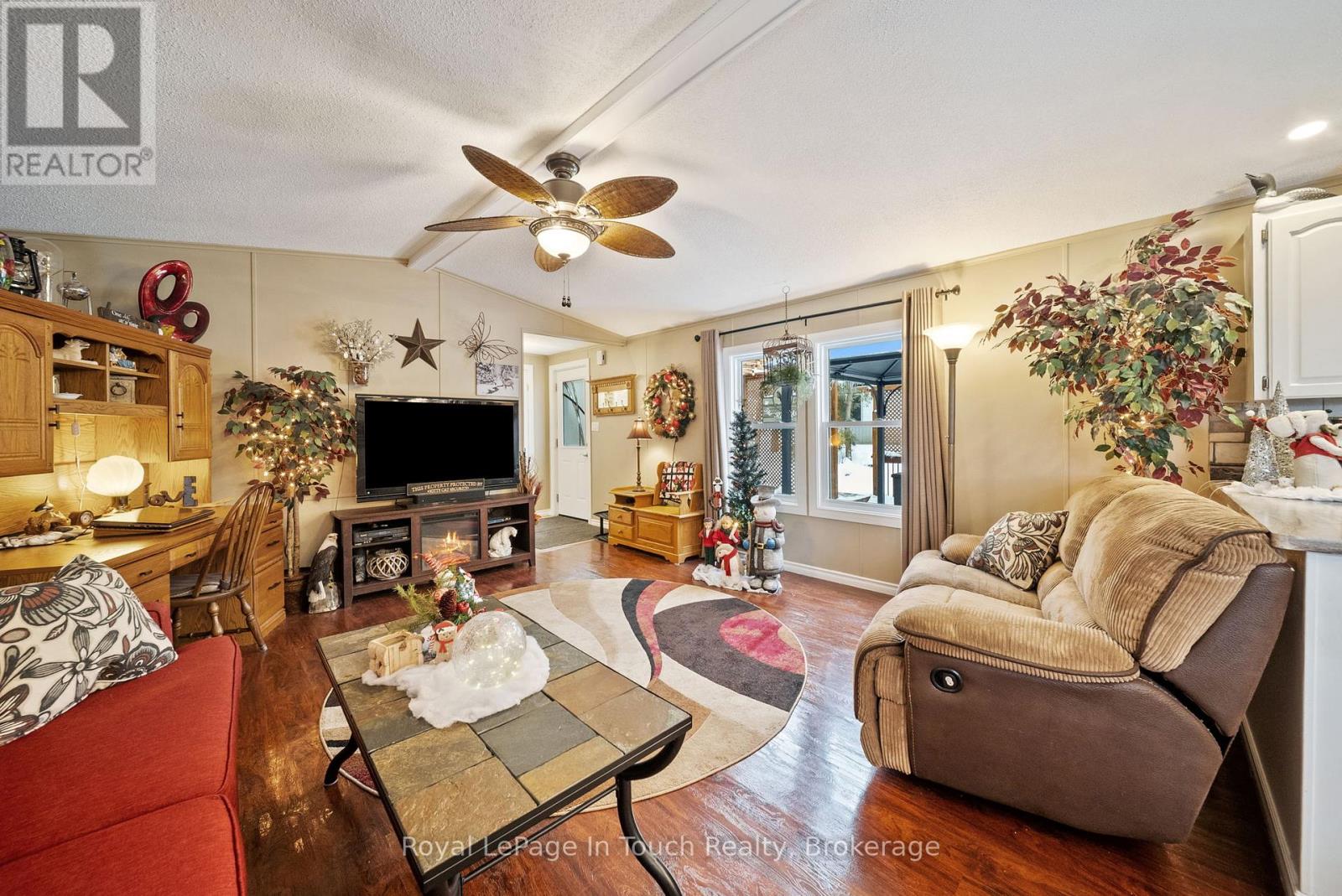 7 - 5411 Elliott Side Road, Tay, Ontario  L4R 4K3 - Photo 6 - S12607026