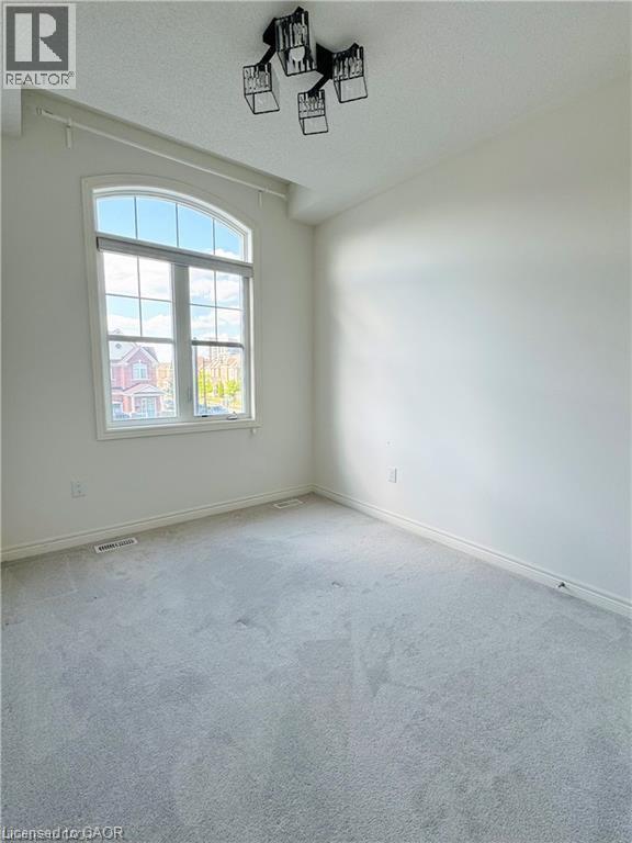 112 Skinner Road, Hamilton, Ontario L8B 1Y3 - Photo 2 - 40792313