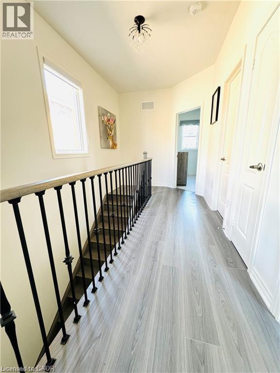 112 Skinner Road, Hamilton, Ontario L8B 1Y3 - Photo 8 - 40792313