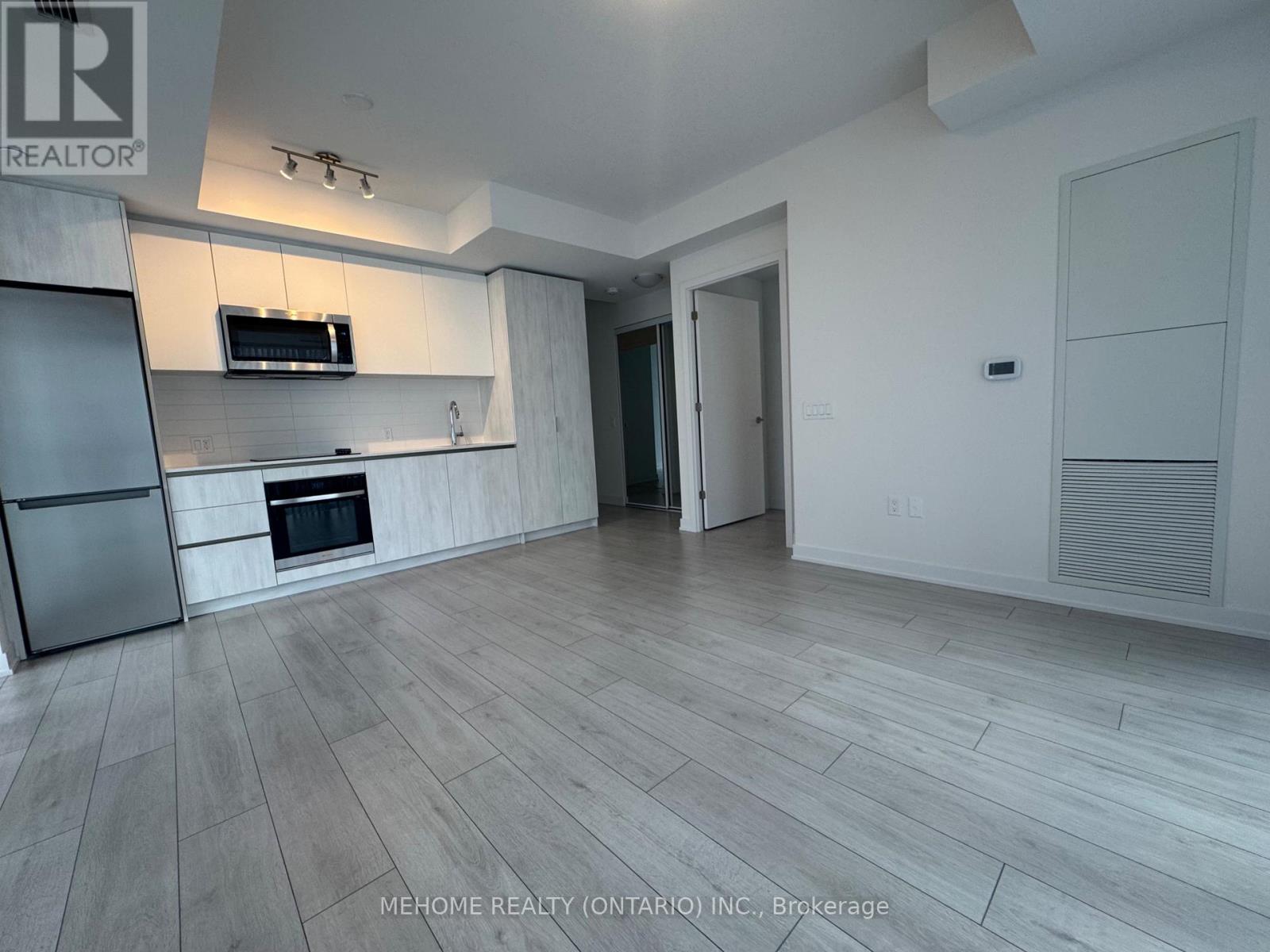 718 - 5858 Yonge Street, Toronto, Ontario M2M 3T3 - Photo 5 - C12607040