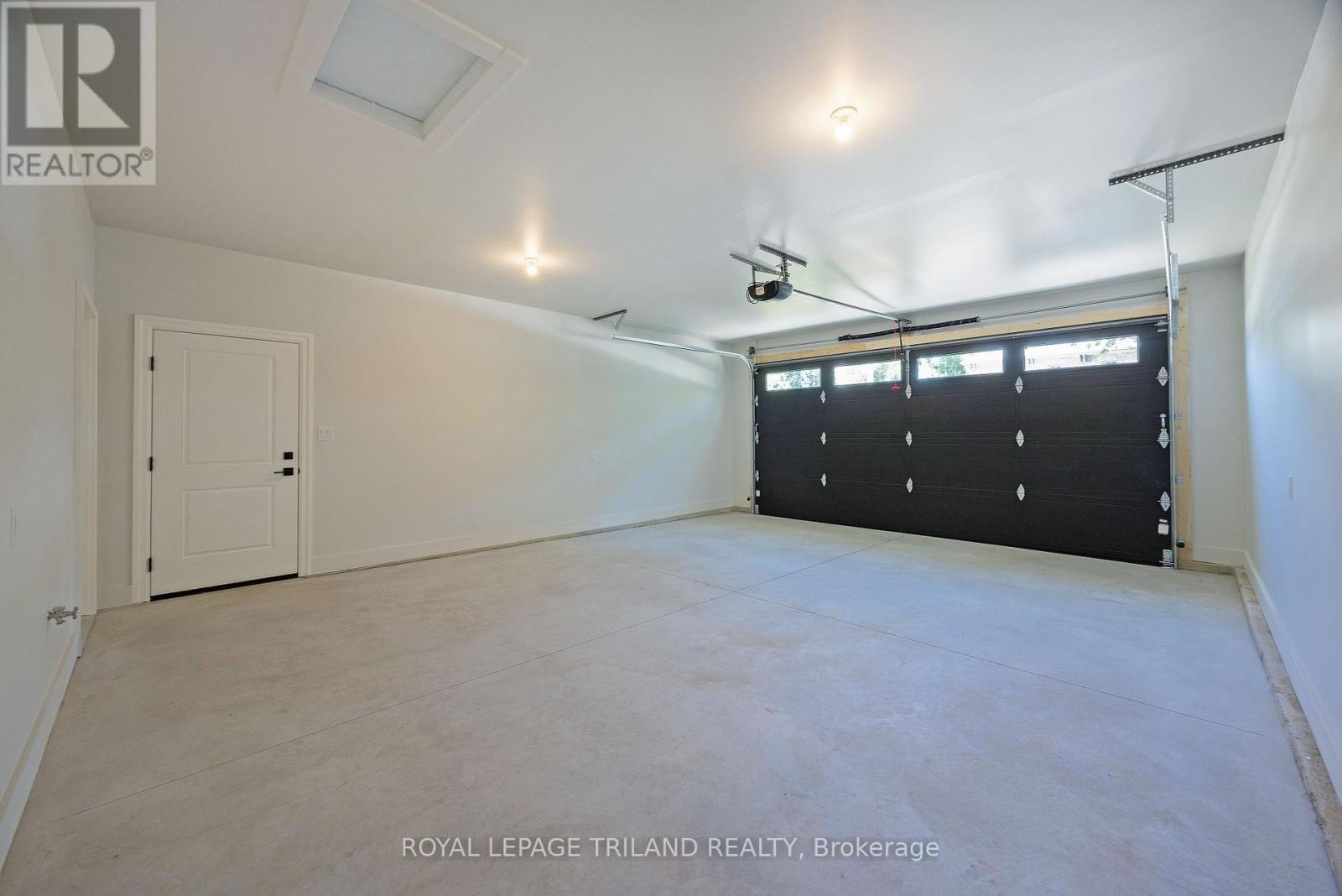 212 Nancy Street, Dutton/dunwich, Ontario N0L 1J0 - Photo 40 - X12571316