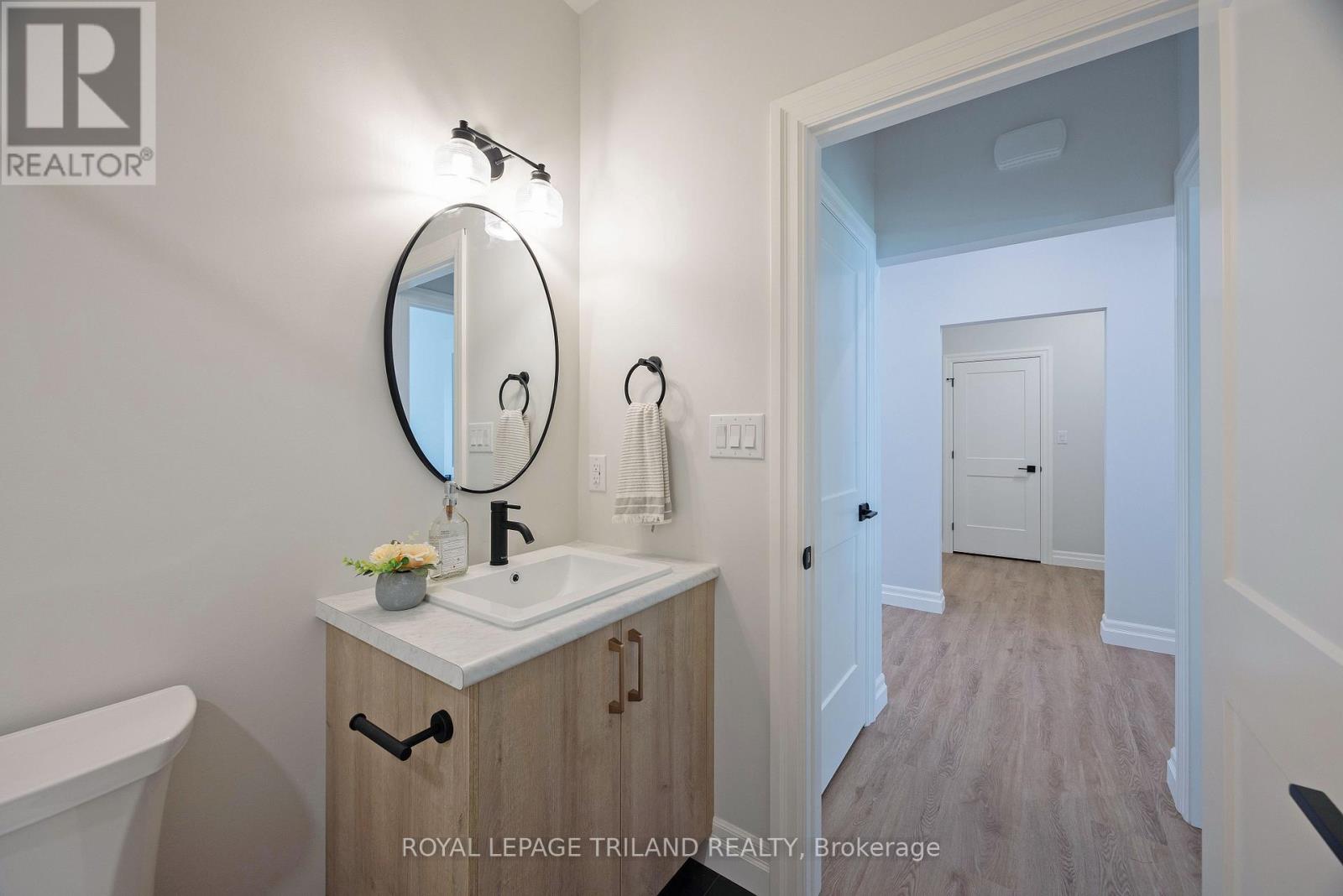 212 Nancy Street, Dutton/dunwich, Ontario N0L 1J0 - Photo 35 - X12571316