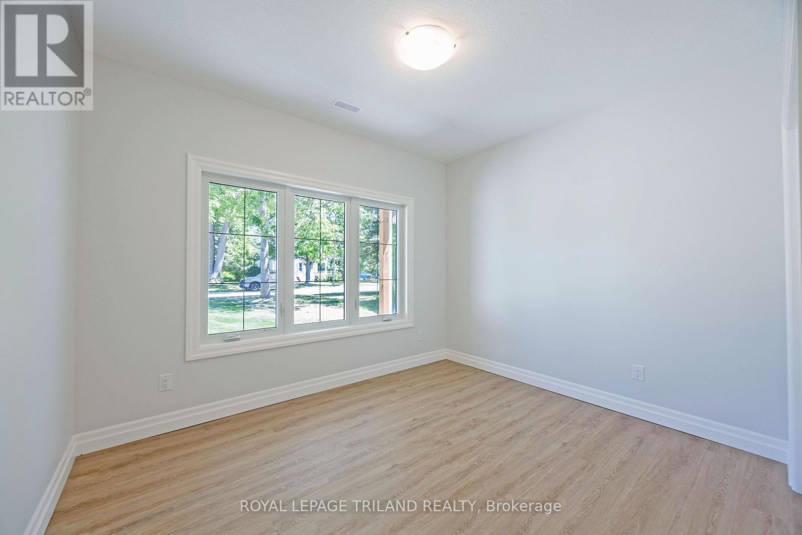 212 Nancy Street, Dutton/dunwich, Ontario N0L 1J0 - Photo 33 - X12571316