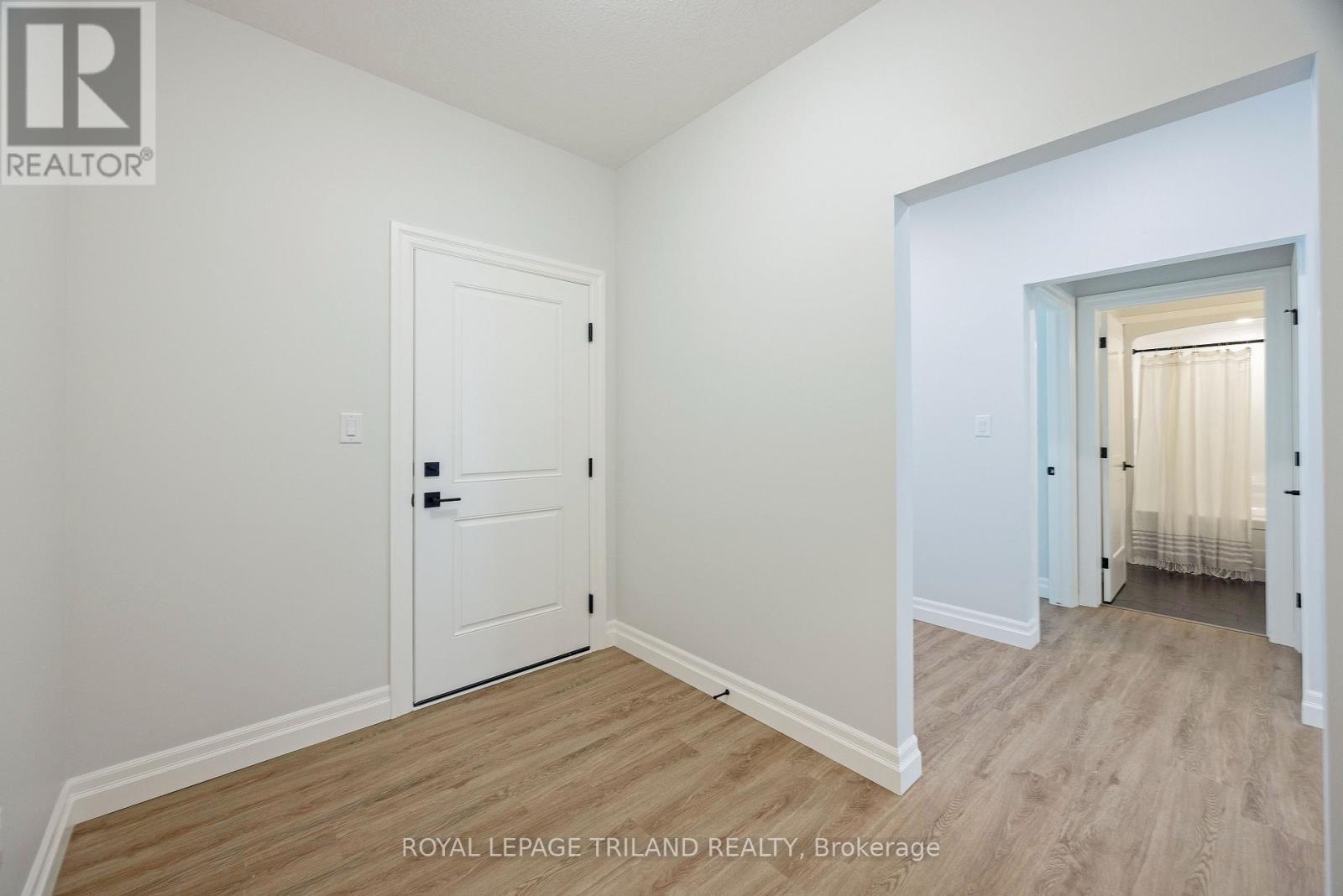 212 Nancy Street, Dutton/dunwich, Ontario N0L 1J0 - Photo 39 - X12571316