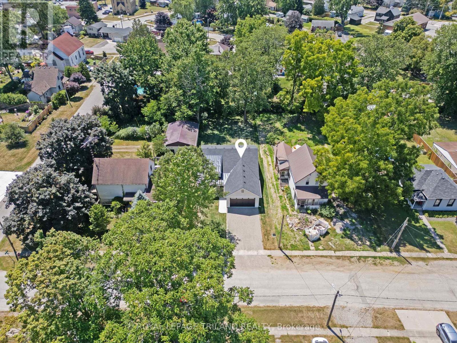 212 Nancy Street, Dutton/dunwich, Ontario N0L 1J0 - Photo 4 - X12571316