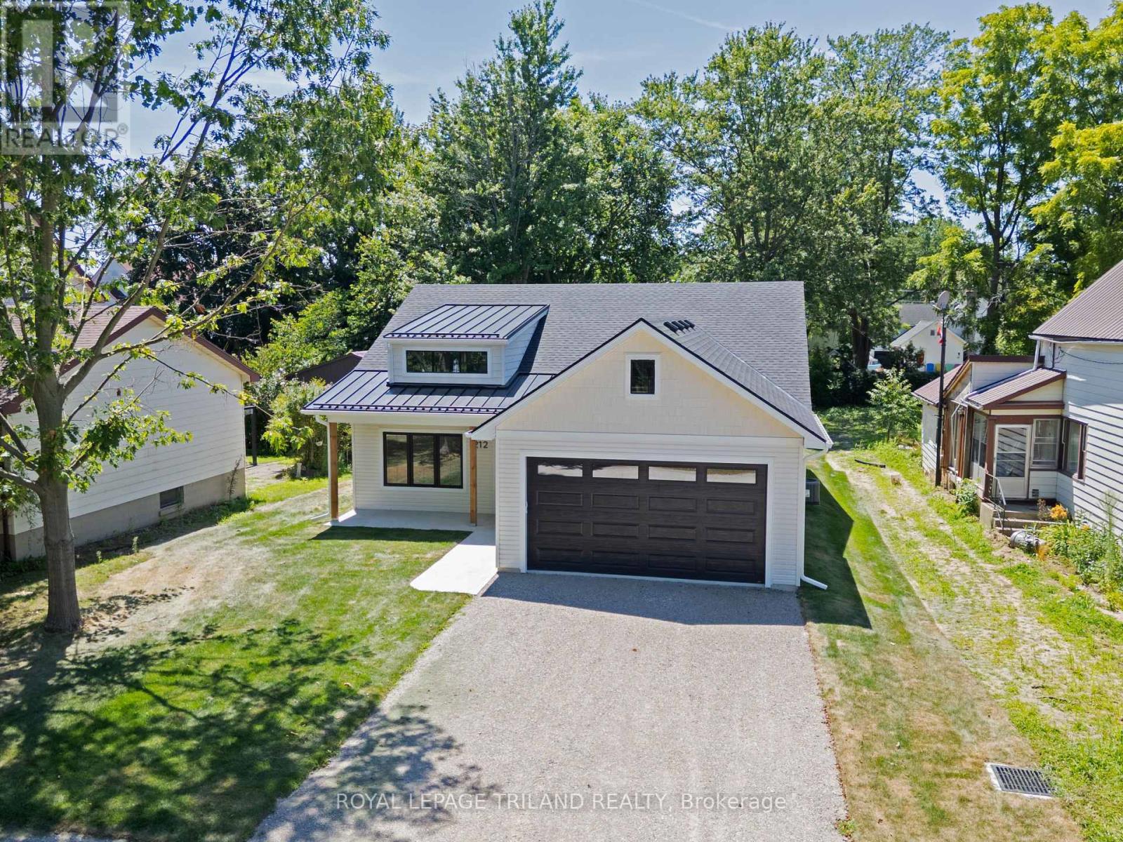 212 Nancy Street, Dutton/dunwich, Ontario N0L 1J0 - Photo 8 - X12571316