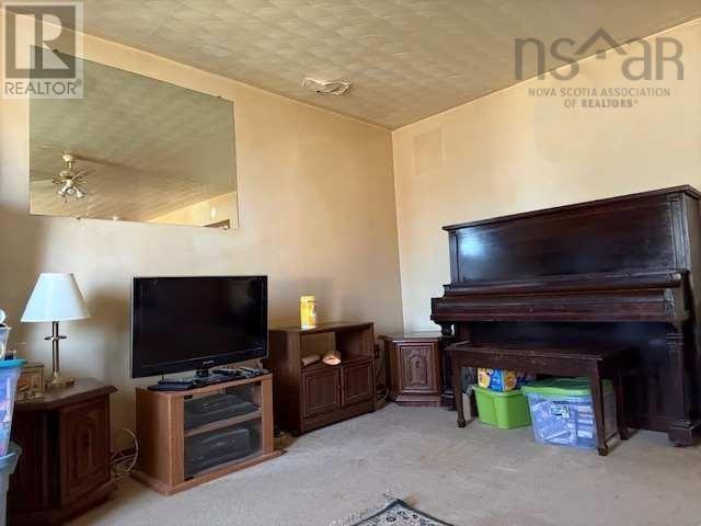 11 Tamarac Drive, Port Hawkesbury, Nova Scotia B9A 3E6 - Photo 10 - 202525850