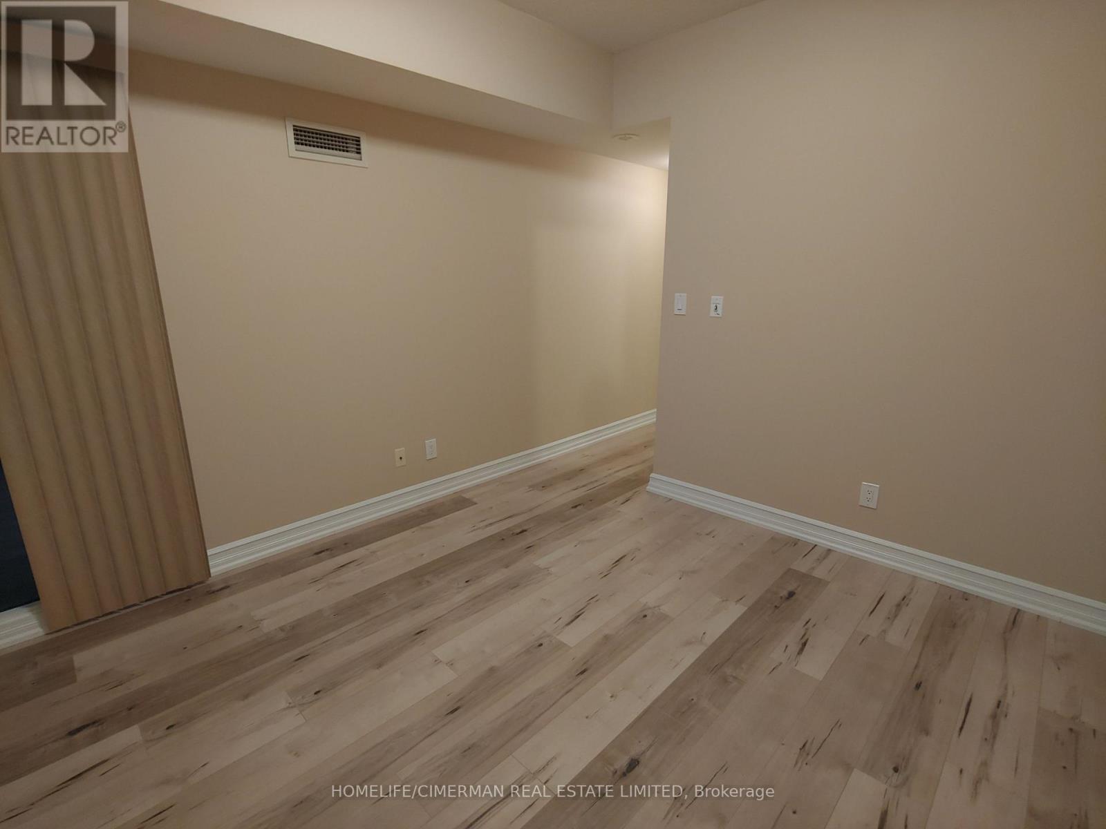 1605 - 3504 Hurontario Street, Mississauga, Ontario  L5B 1P2 - Photo 20 - W12607034