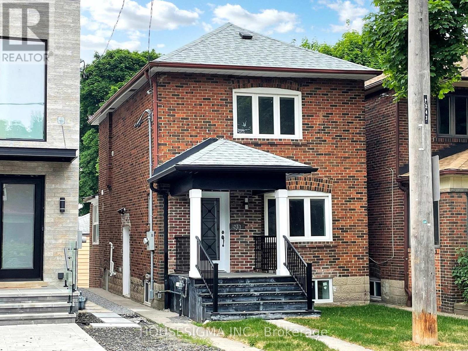 Main - 243 Windermere Avenue, Toronto, Ontario  M6S 3K4 - Photo 2 - W12607038