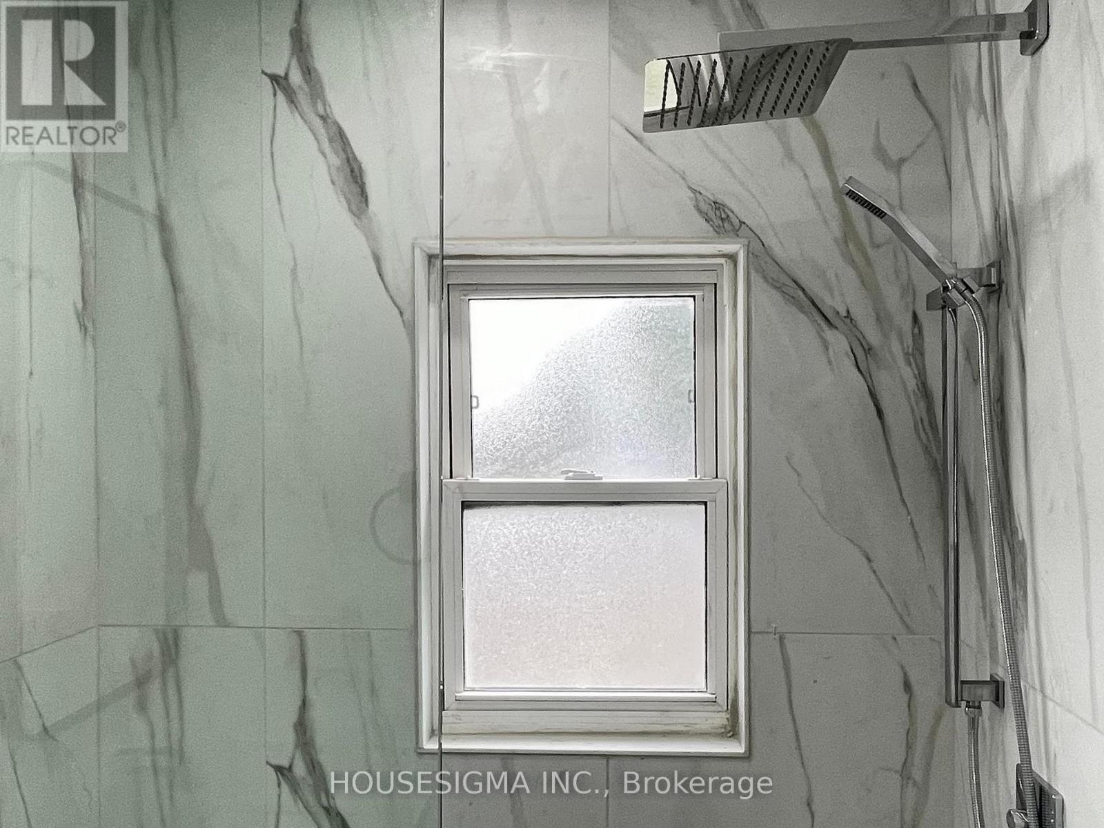 Main - 243 Windermere Avenue, Toronto, Ontario  M6S 3K4 - Photo 36 - W12607038