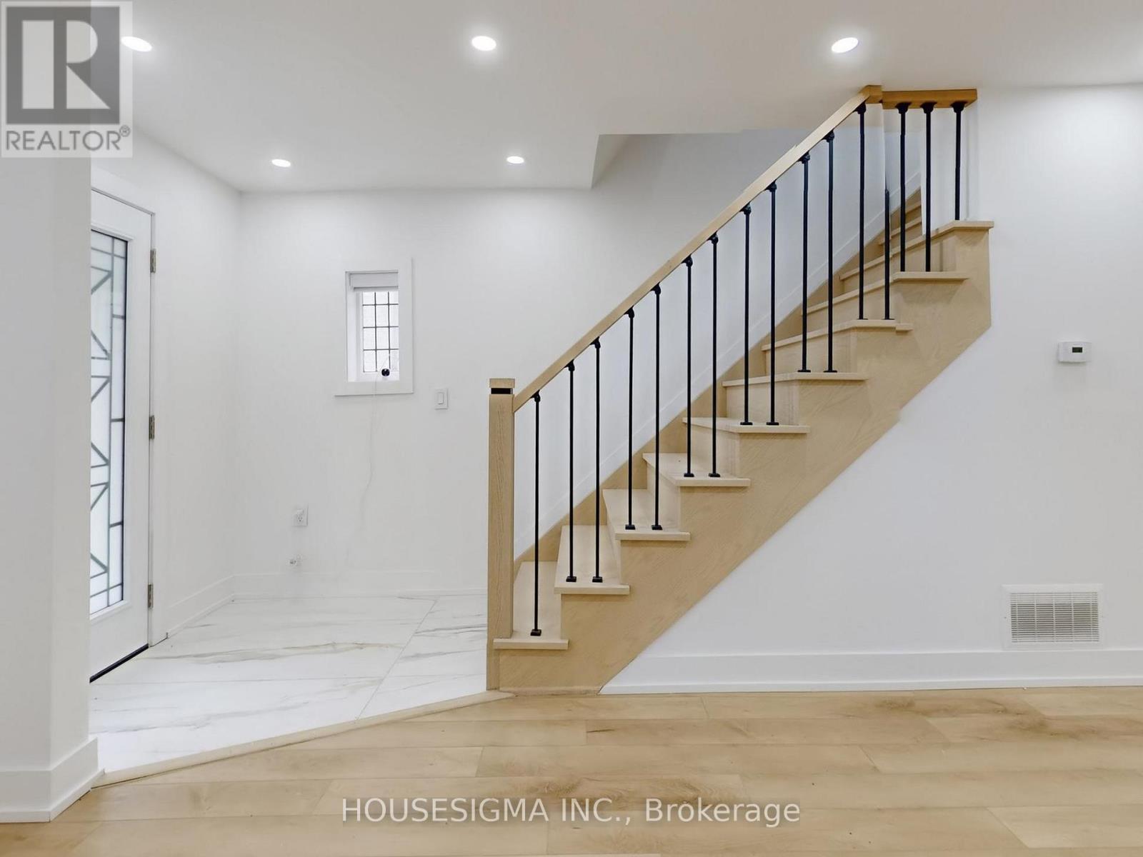 Main - 243 Windermere Avenue, Toronto, Ontario  M6S 3K4 - Photo 4 - W12607038