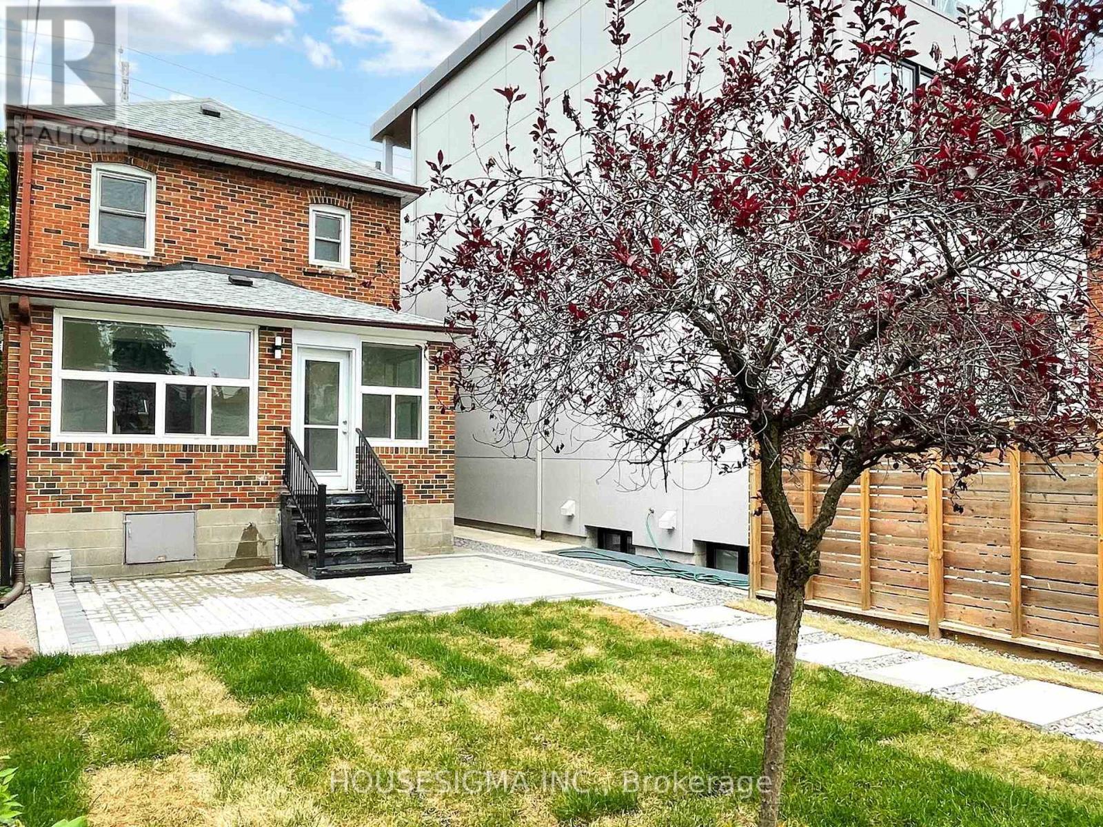 Main - 243 Windermere Avenue, Toronto, Ontario  M6S 3K4 - Photo 41 - W12607038