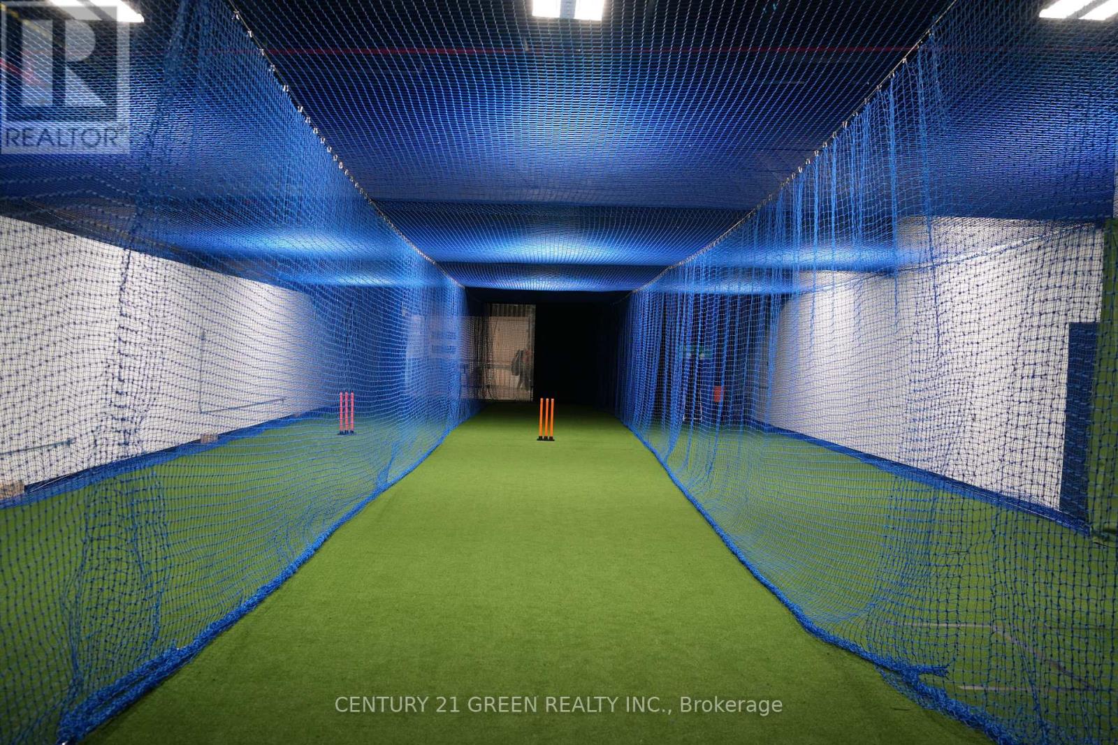 4 - 1700 Brampton Street N, Hamilton, Ontario  L8H 3S1 - Photo 4 - X12607032