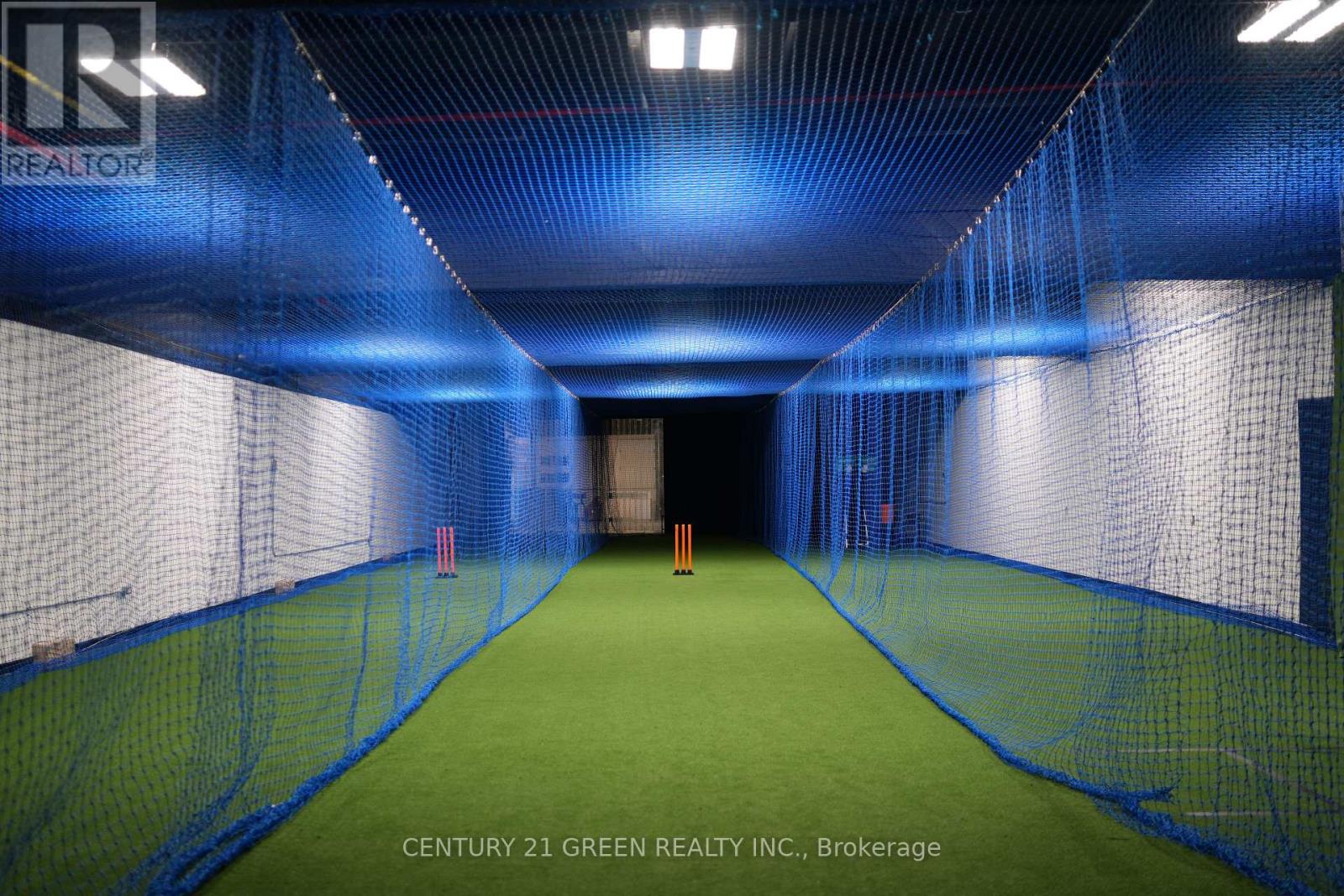 4 - 1700 Brampton Street N, Hamilton, Ontario  L8H 3S1 - Photo 5 - X12607032