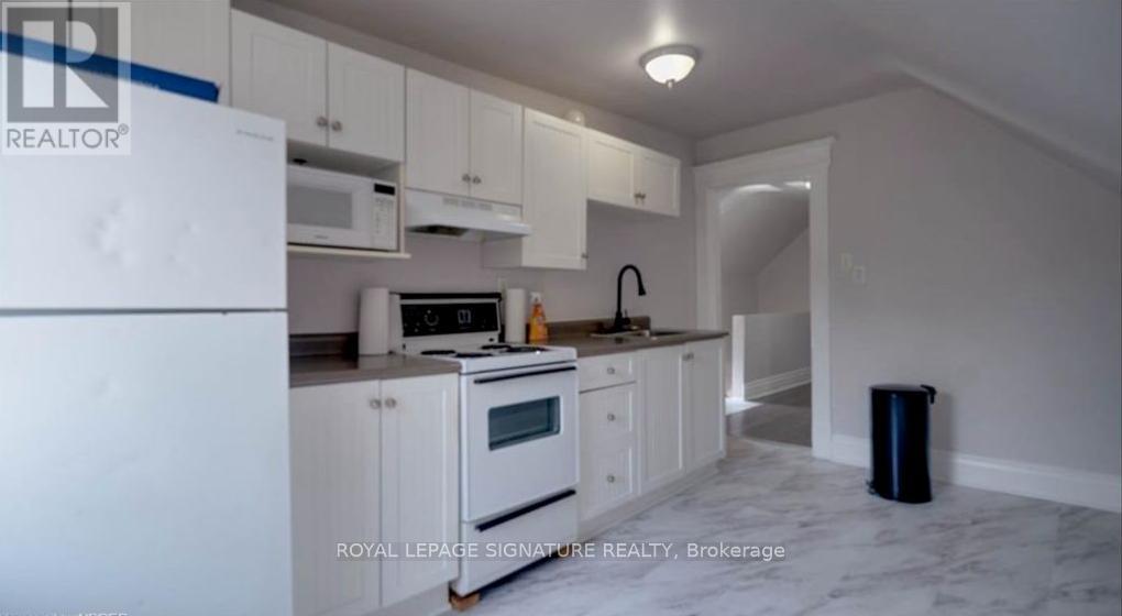 2 - 853 Fraser Street, North Bay, Ontario  P1B 3X5 - Photo 3 - X12607042