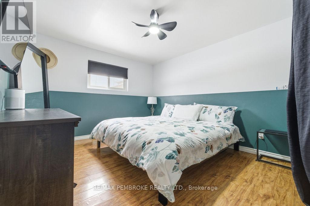191 Cecil Street, Pembroke, Ontario K8A 8G7 - Photo 29 - X12607062