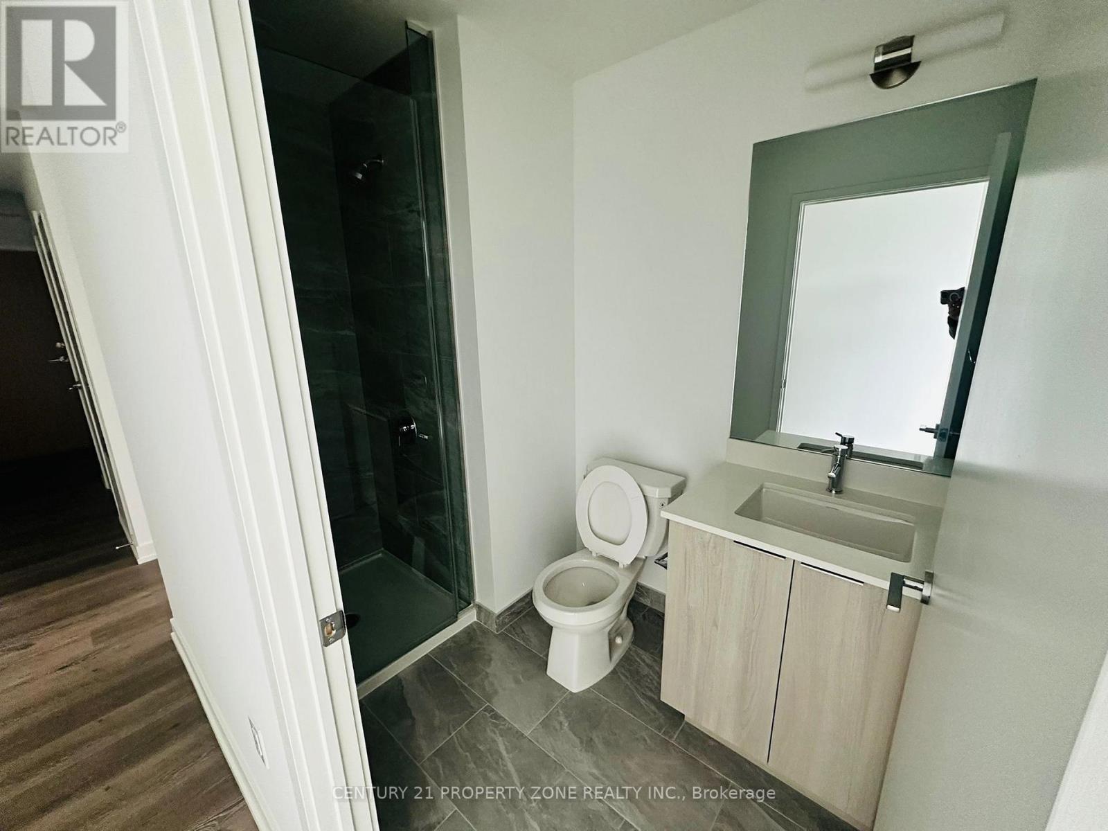 1910 - 395 Square One Drive, Mississauga (City Centre), Ontario  L5B 0P6 - Photo 13 - W12588144