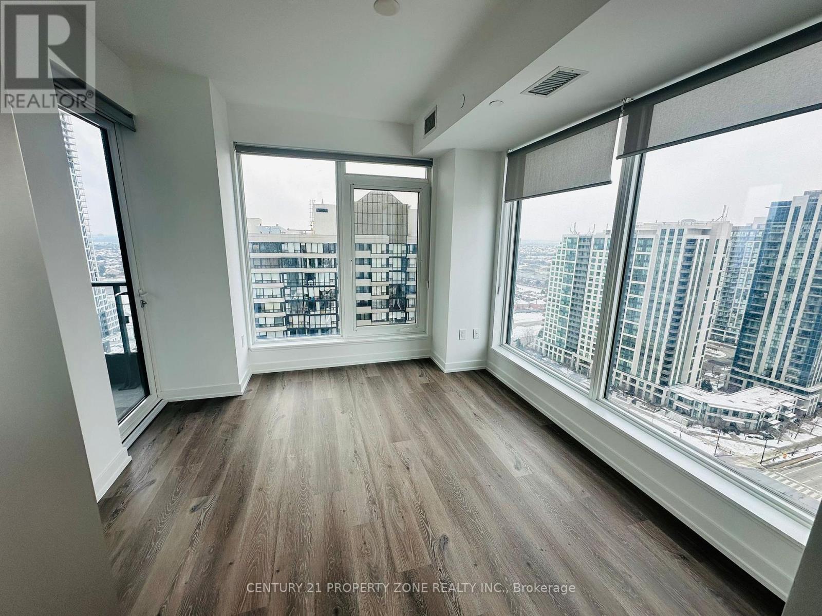 1910 - 395 Square One Drive, Mississauga (City Centre), Ontario  L5B 0P6 - Photo 11 - W12588144