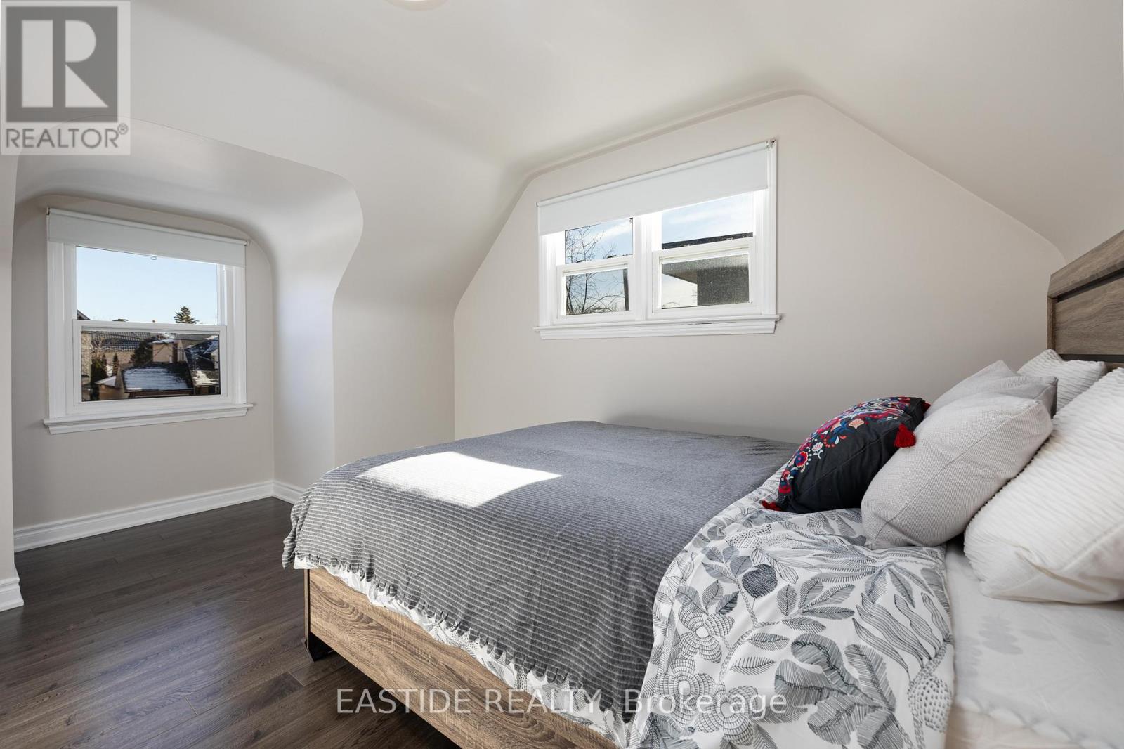 112 Bevdale Road, Toronto, Ontario  M2R 1L7 - Photo 19 - C12606956