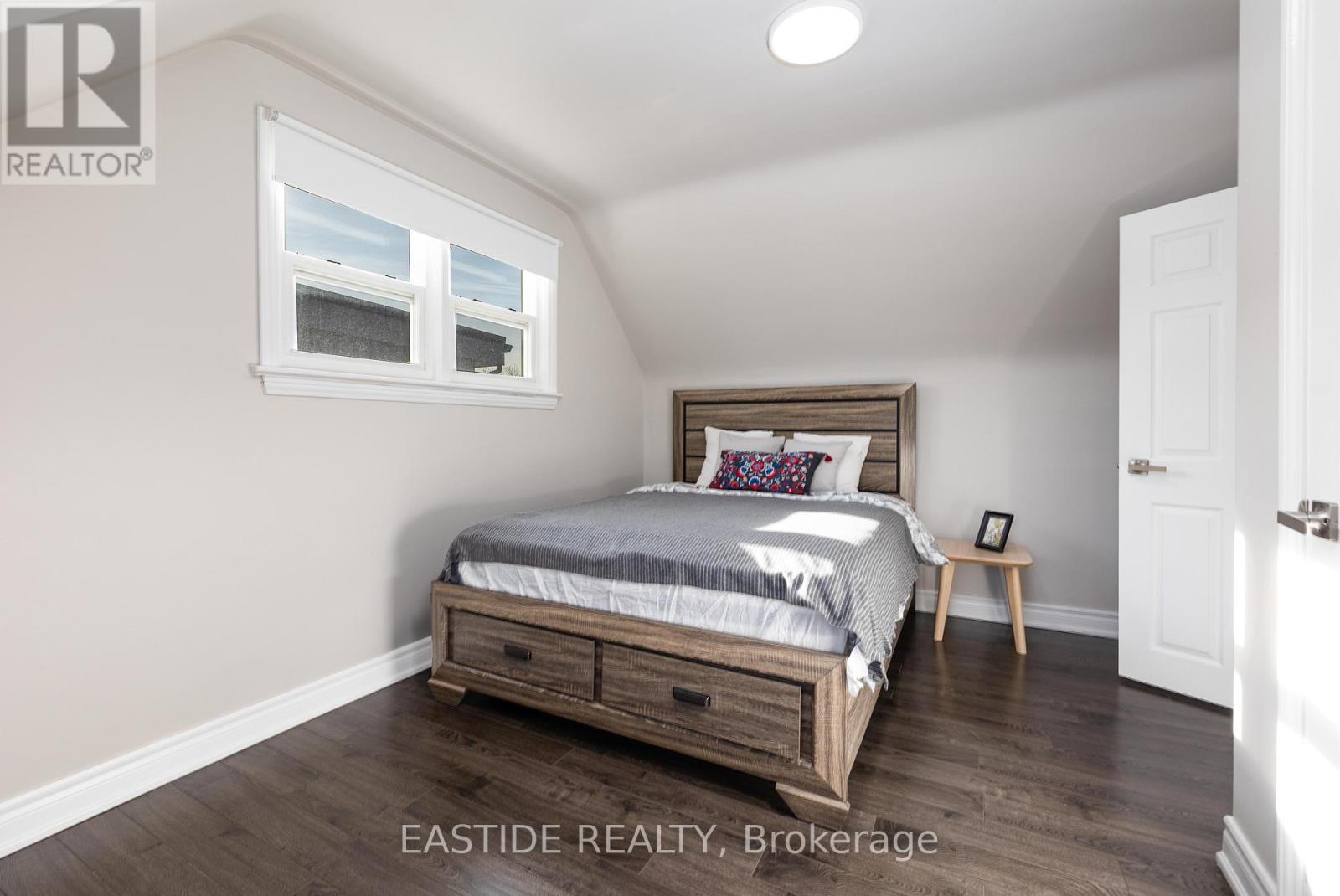 112 Bevdale Road, Toronto, Ontario  M2R 1L7 - Photo 18 - C12606956