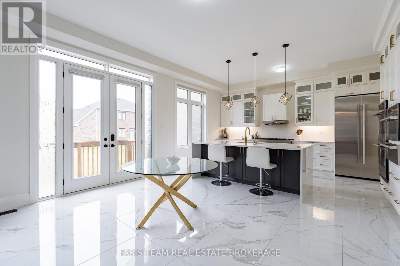 24 Magnolia Avenue, Adjala-Tosorontio, Ontario  L0G 1W0 - Photo 13 - N12581012