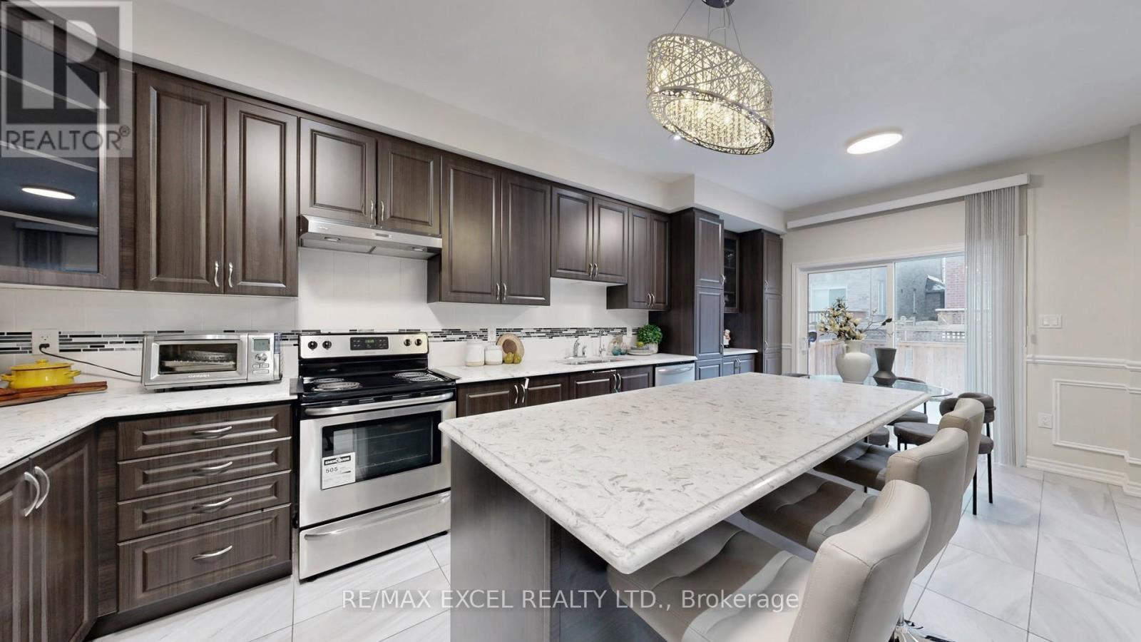 173 Helen Avenue, Markham, Ontario  L3R 1J6 - Photo 17 - N12597294