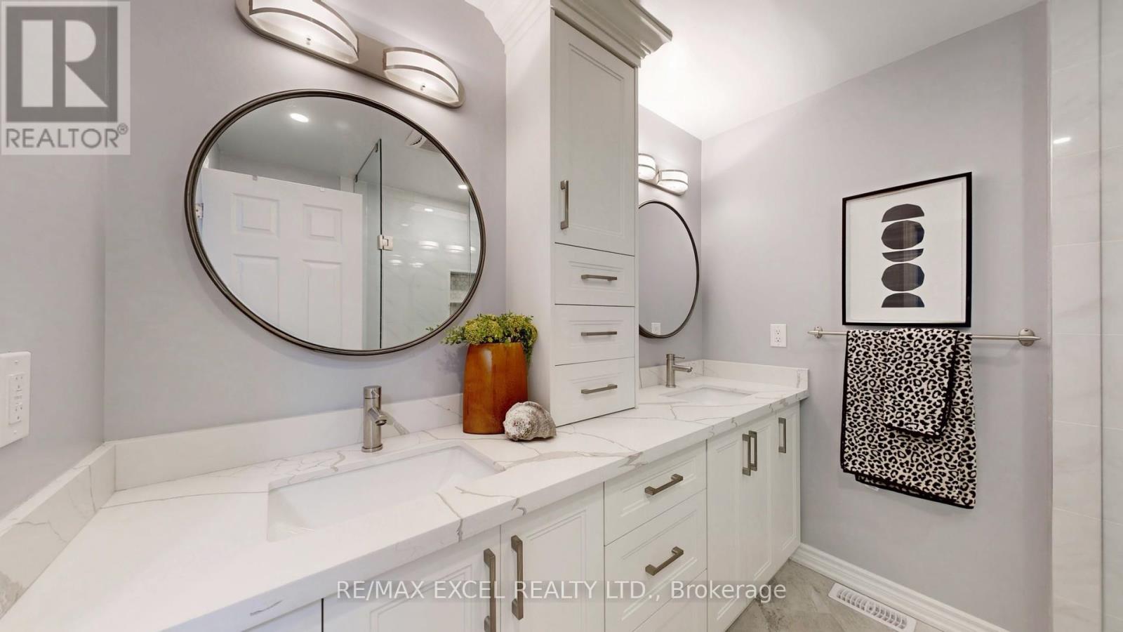 173 Helen Avenue, Markham, Ontario  L3R 1J6 - Photo 40 - N12597294