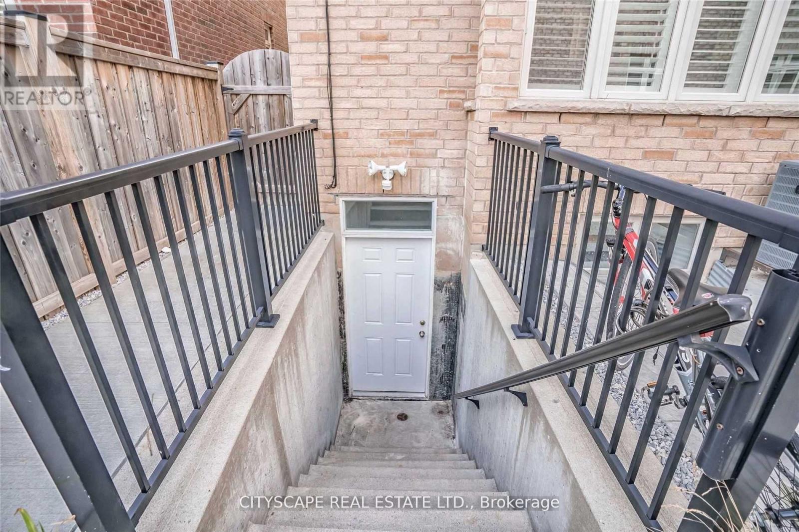 3274 Erin Centre Boulevard, Mississauga, Ontario  L5M 0K9 - Photo 36 - W12542986