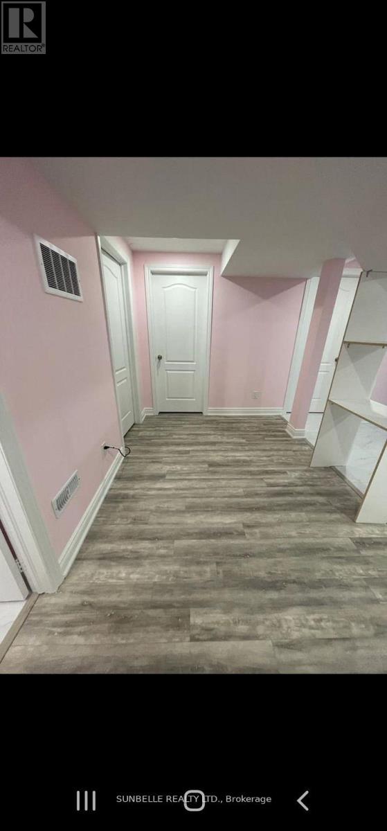 Upper Levels - 12 Polstar Road, Brampton, Ontario  L7A 4H1 - Photo 10 - W12597996