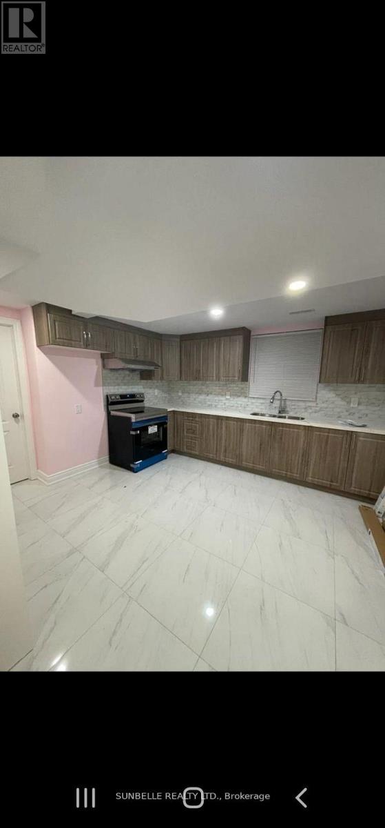 Upper Levels - 12 Polstar Road, Brampton, Ontario  L7A 4H1 - Photo 7 - W12597996