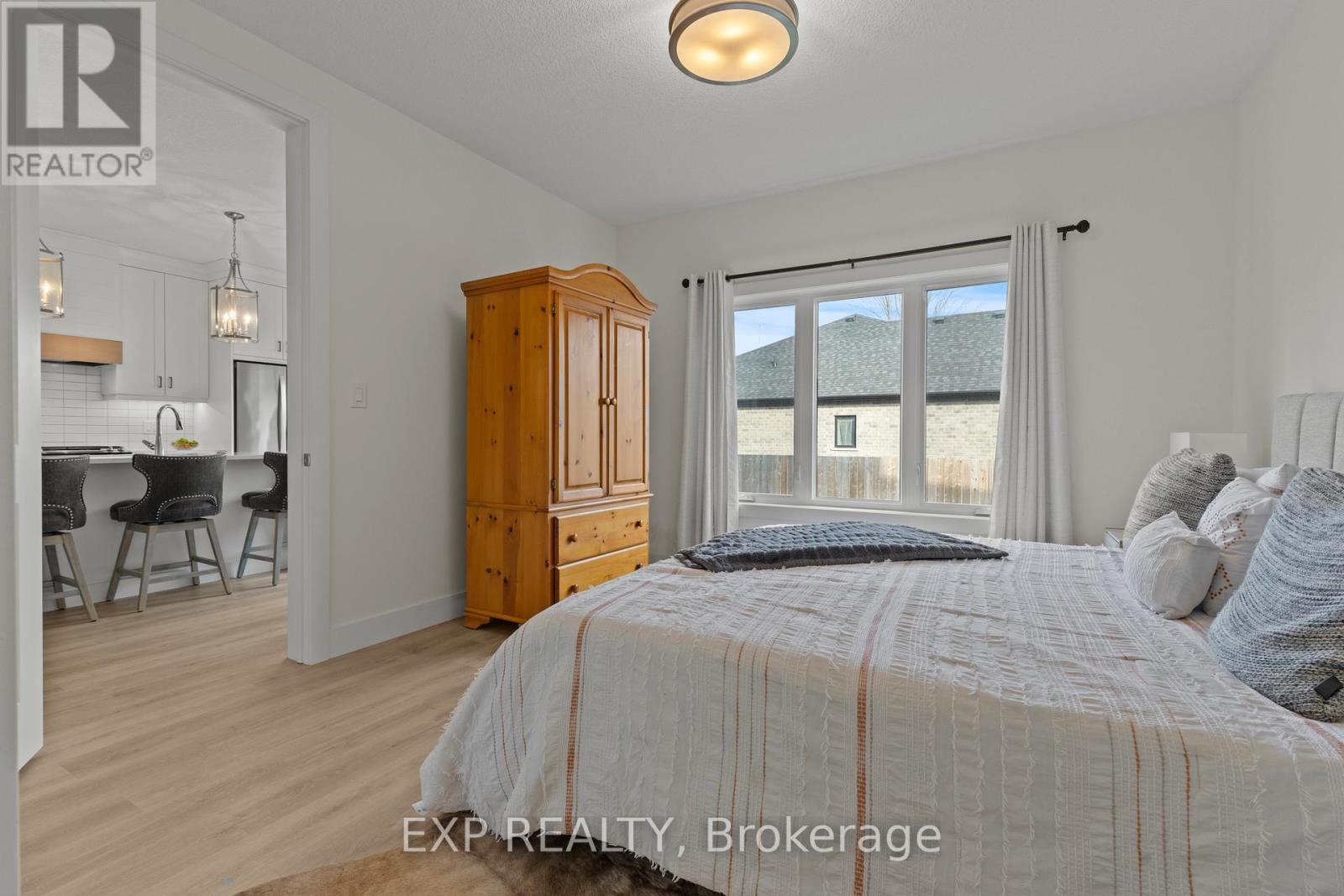 31 - 744 Nelson Street W, Norfolk, Ontario  N0A 1N0 - Photo 20 - X12607058