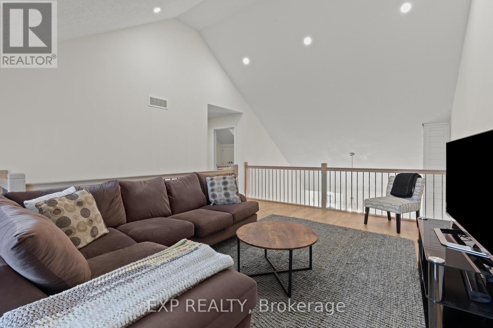 31 - 744 Nelson Street W, Norfolk, Ontario  N0A 1N0 - Photo 29 - X12607058