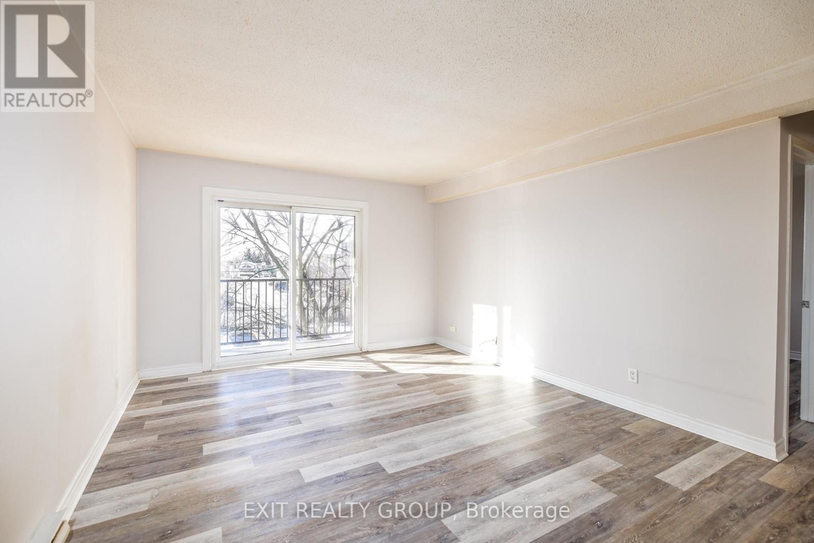 308 - 25 College Street E, Belleville, Ontario  K8P 2E3 - Photo 7 - X12607098