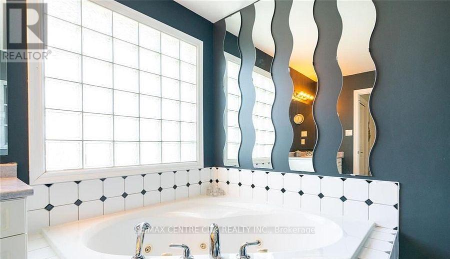 79 Donker Drive, St. Thomas, Ontario N5P 4L2 - Photo 16 - X12607070