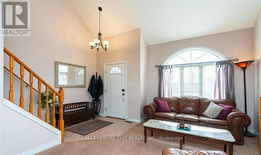 79 Donker Drive, St. Thomas, Ontario N5P 4L2 - Photo 32 - X12607070