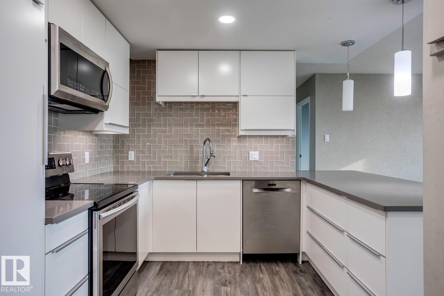 #1702 9916 113 St Nw, Edmonton, Alberta  T5K 2N3 - Photo 6 - E4467601