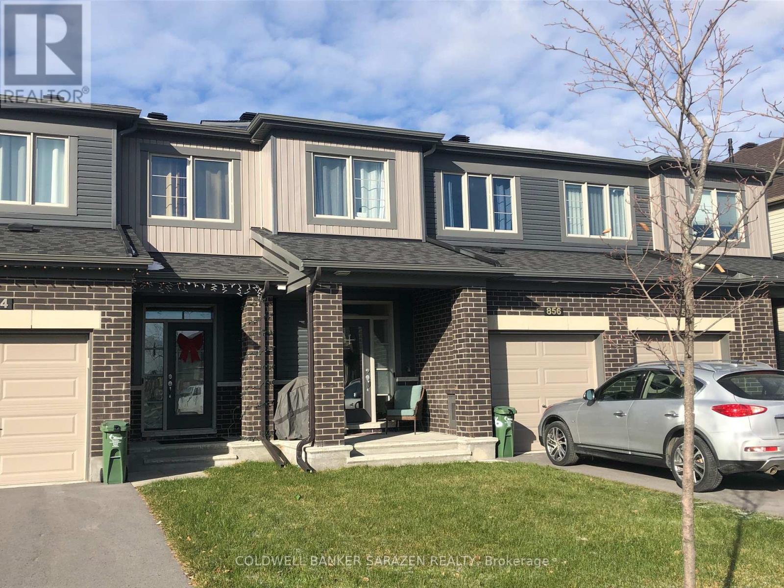 856 CLARITY AVENUE, Ottawa, Ontario