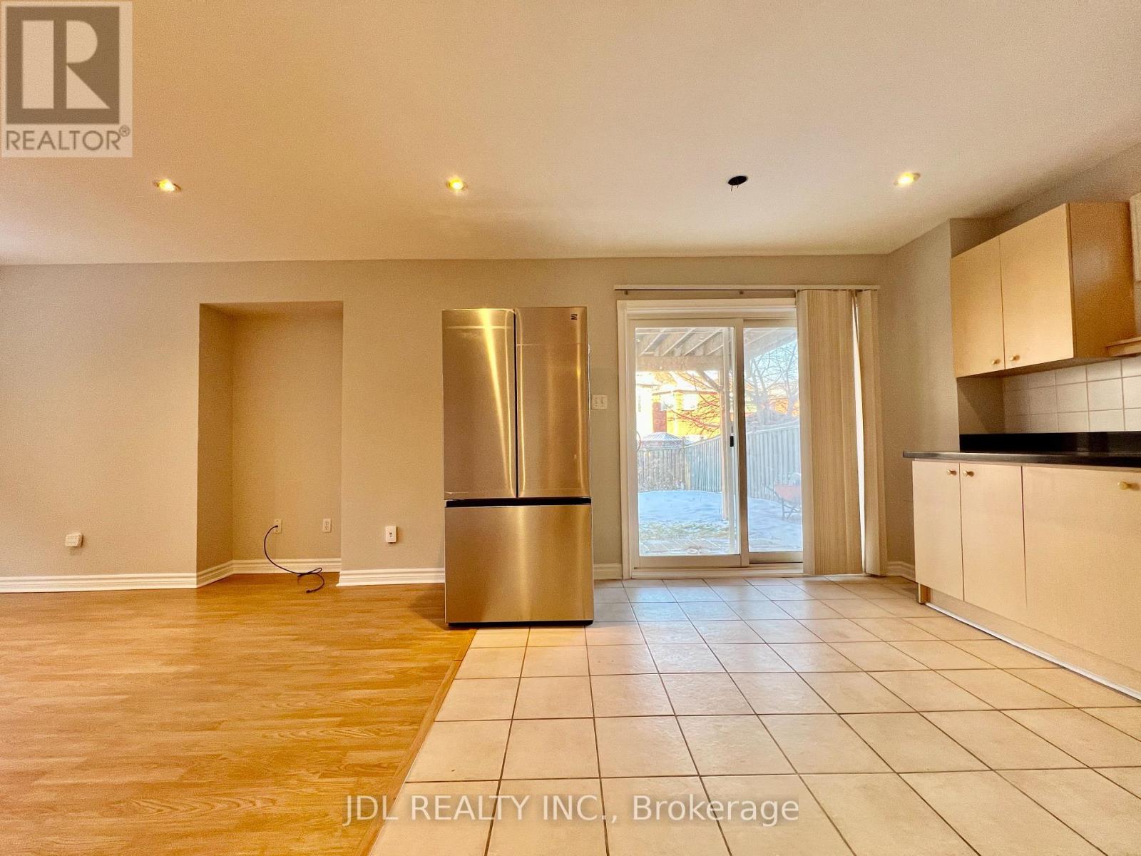 Walkout Basement Only - 72 Fortune Crescent, Richmond Hill, Ontario  L4S 1T5 - Photo 12 - N12603338