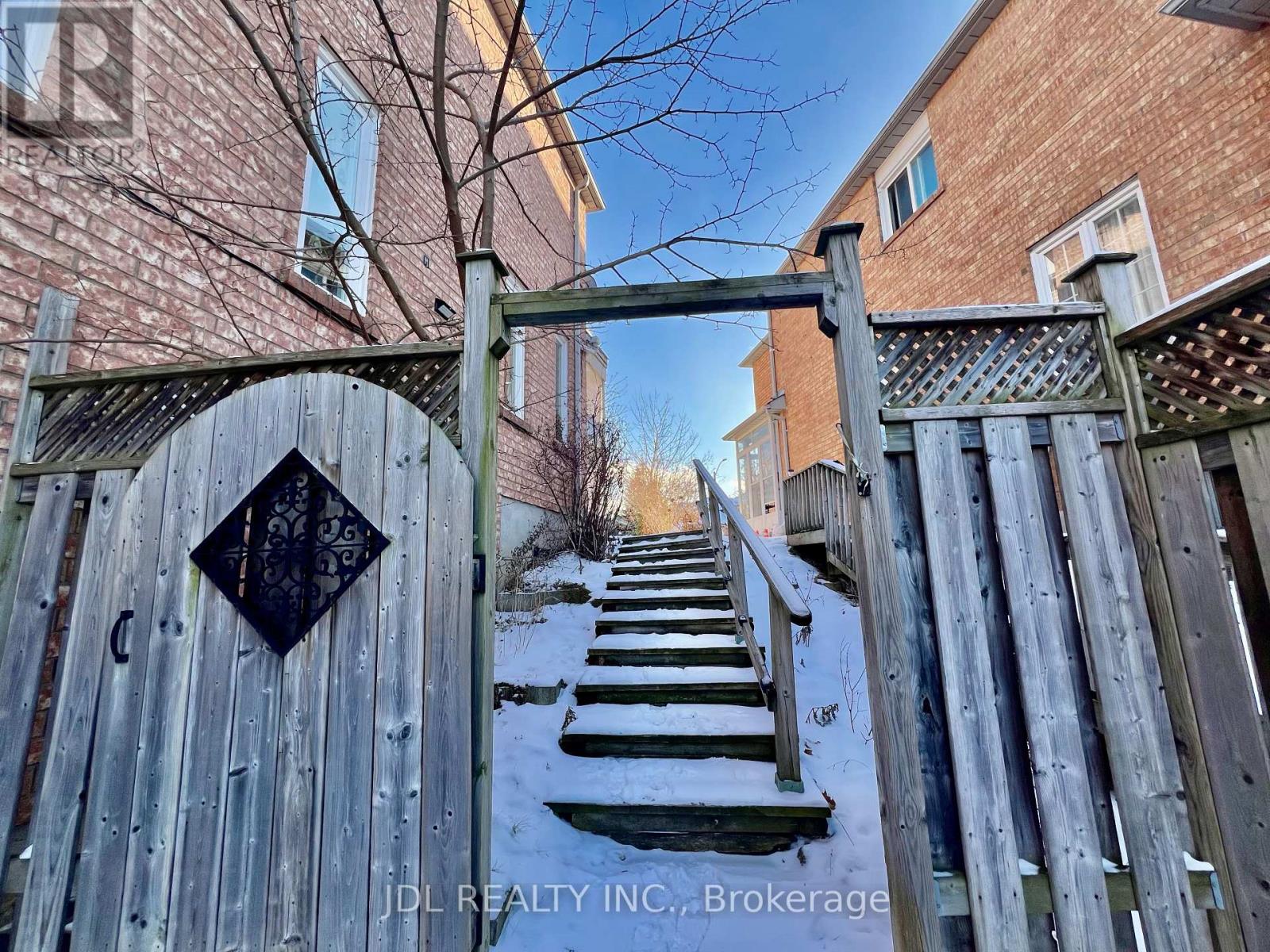 Walkout Basement Only - 72 Fortune Crescent, Richmond Hill, Ontario  L4S 1T5 - Photo 2 - N12603338