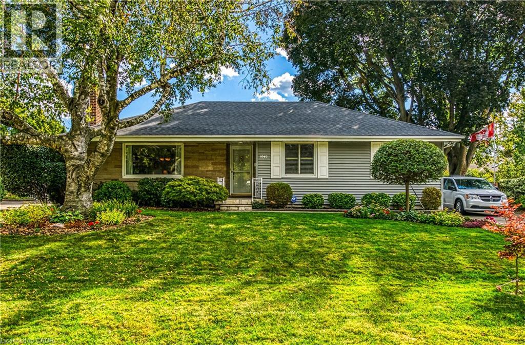 1040 Cedar Avenue, Burlington, Ontario  L7T 2S1 - Photo 2 - 40776145