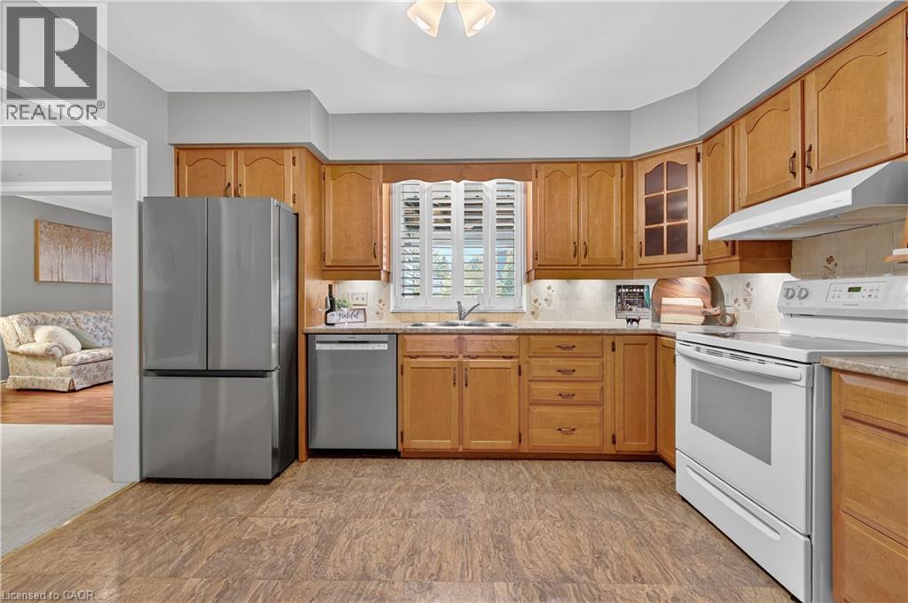 1040 Cedar Avenue, Burlington, Ontario  L7T 2S1 - Photo 4 - 40776145