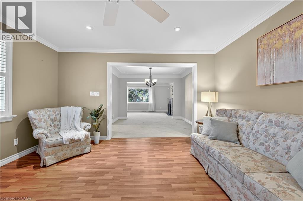 1040 Cedar Avenue, Burlington, Ontario  L7T 2S1 - Photo 12 - 40776145