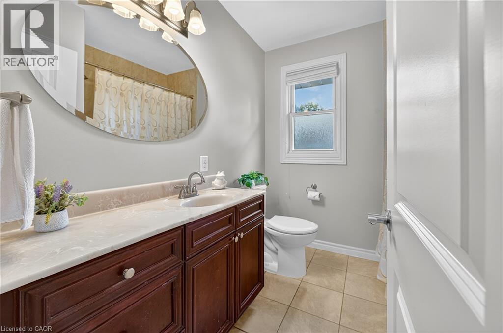 1040 Cedar Avenue, Burlington, Ontario  L7T 2S1 - Photo 22 - 40776145