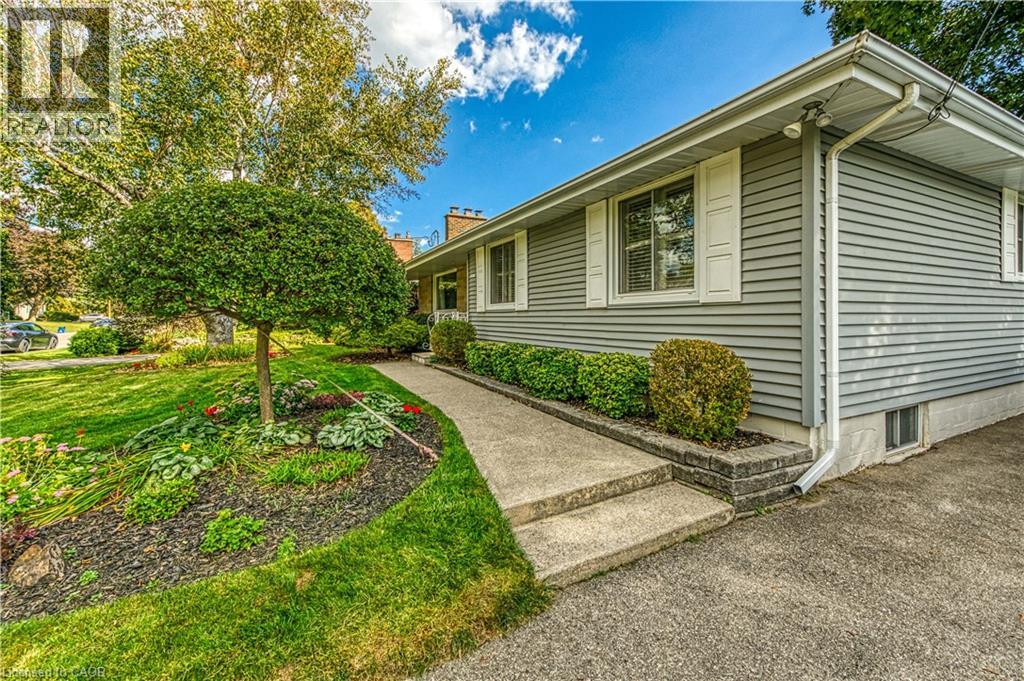 1040 Cedar Avenue, Burlington, Ontario  L7T 2S1 - Photo 39 - 40776145