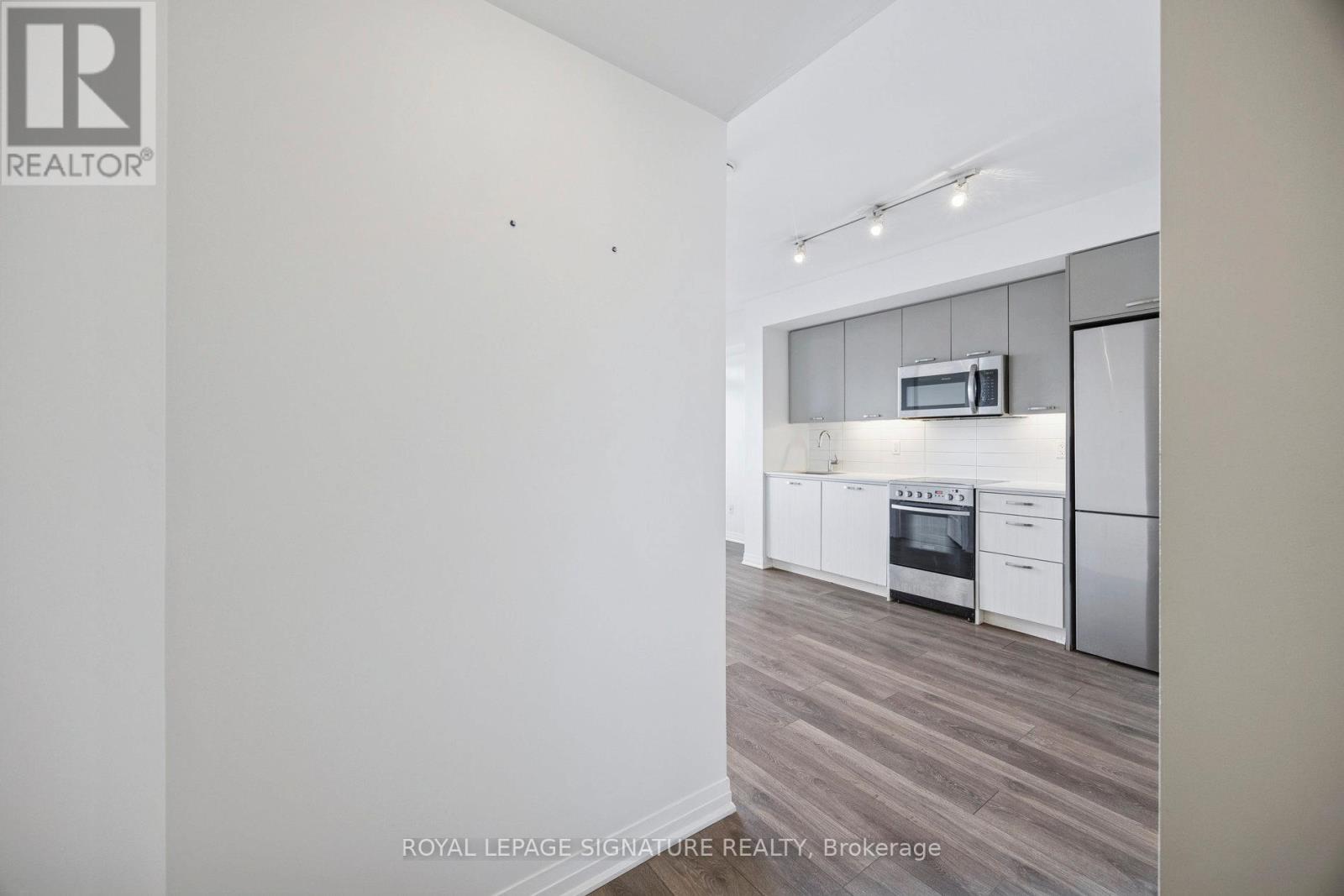 424 - 2301 Danforth Avenue, Toronto, Ontario  M4C 1K5 - Photo 7 - E12607064