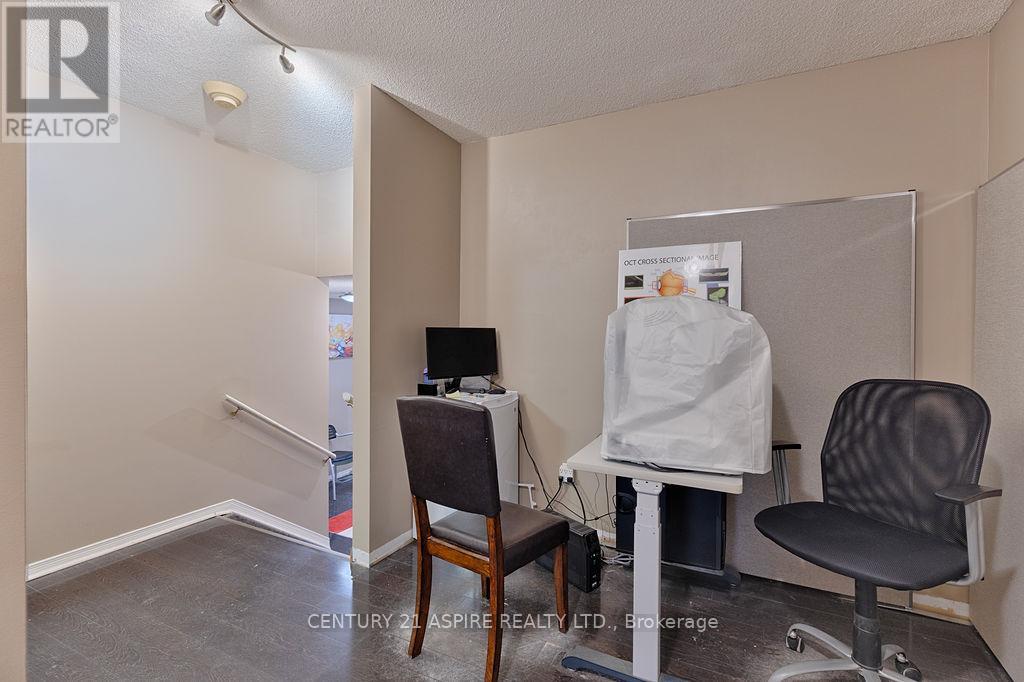 2889 Petawawa Boulevard, Petawawa, Ontario  K8H 1Y1 - Photo 17 - X12584882