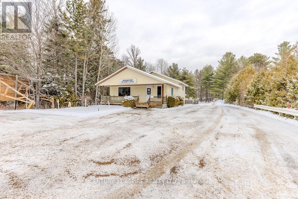 2889 Petawawa Boulevard, Petawawa, Ontario  K8H 1Y1 - Photo 3 - X12584882