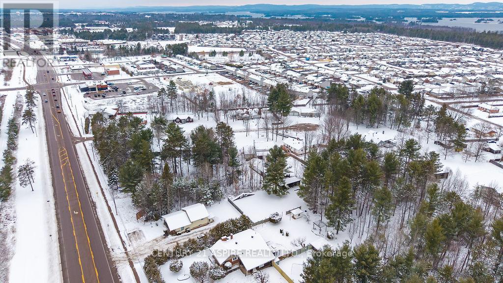 2889 Petawawa Boulevard, Petawawa, Ontario  K8H 1Y1 - Photo 35 - X12584882